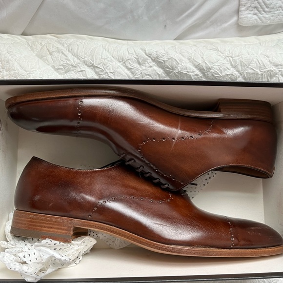 Brand new, never worn Fratelli Rossetti Toledo lace ups in rich Castagna brown. main image 5